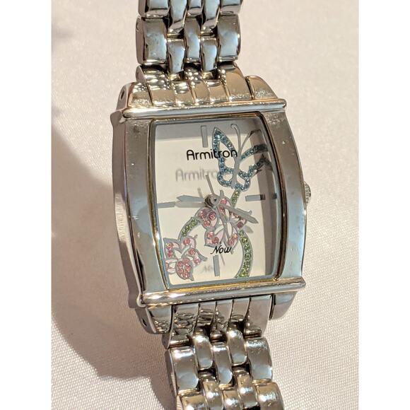 Armitron Now Women's 7" Quartz Watch Silvertone Butterfly Flowers GUC - Picture 10 of 10